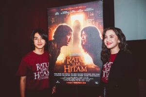 Zara JKT 48 Ratu Ilmu Hitam