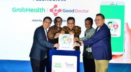 Grab Indonesia bekerja sama dengan Good Doctor Indonesia dan Kementerian Kesehatan merilis layanan screening awal COVID-19 di aplikasi Grab. (Foto: inakoran.com)