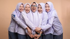 Grup musik Putih Abu-Abu baru saja merilis dua single baru. Kedua single tersebut merupakan karya Melly Goeslaw. (Foto: Dok. Putih Abu-Abu)