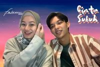Dinda Hauw dan Rey Mbayang mengaku banyak belajar dari film Cinta Subuh yang mempertemukan mereka hingga akhirnya menikah. (Foto: Dok. Falcon Pictures)