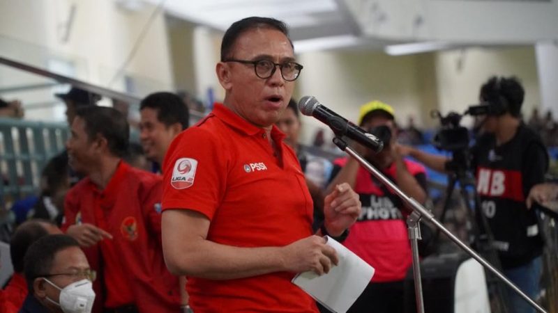 Ketua Umum PSSI, M. Iriawan, memberikan tanggapan terkait 4 klub yang menolak untuk melanjutkan kompetisi Liga 1 2020. (Foto: Dok. PSSI)