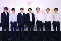 BTS kembali menyapa para penggemarny melalui sebuah lagu berjudul 