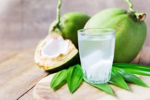 Manfaat air kelapa