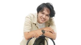 Penyanyi muda Khifnu baru saja merilis single terbarunya berjudul 