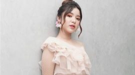 Penyanyi Tiara Andini baru saja merilis single terbaru karya Laleilmanino yang diberi judul 
