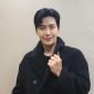 Aktor Kim Seon Ho akhirnya mengakui perbuatannya dan menyatakan permintaan maaf kepada semua pihak terkait rumor aborsi paksa. (Foto: instagram.com/seonho__kim)