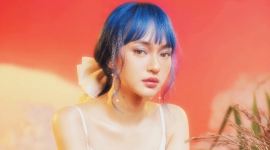 Indah Kusuma atau INDAHKUS baru saja merilis album bertajuk Once in a Blue Moon yang mengisahkan perjalanan hidupnya. (Foto: Dok. INDAHKUS)