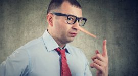 Terdapat beberapa tips yang bisa dilakukan untuk mendeteksi orang yang sedang berbohong agar kamu tidak tertipu lagi. (Foto: iStock)