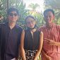 Berikut ini profil lengkap dari Soegi Bornean yang lagu 