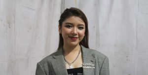 Tiara Andini Berulang Tahun
