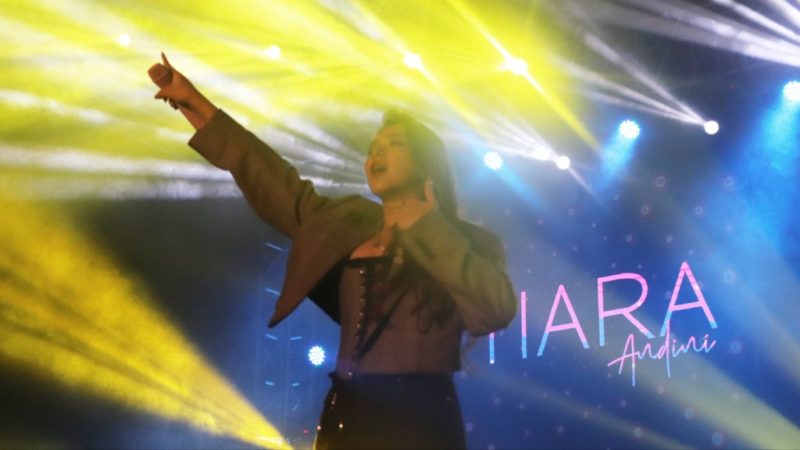 Tiara Andini mengungkapkan rasa syukur dan terima kasihnya kepada Mootiara karena beberapa lagu miliknya viral di TikTok. (Foto: Raria.id/Rafi)