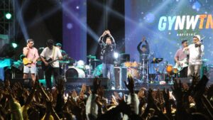 Guyon Waton Perform