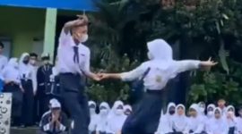 Video pelajar SMPN 1 Ciawi berdansa viral di medsos dan mendapatkan banyak hujatan. Namun, tak sedikit juga yang mendukung prestasi mereka. (Foto: Instagram/nadiemmakarim)