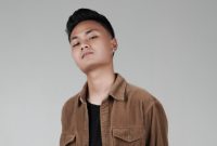 Penyanyi Mahen baru saja merilis ulang lagu bertajuk "Kenangan Terindah" yang sempat booming saat dibawakan oleh Samsons. (Foto: Indosemar Records)