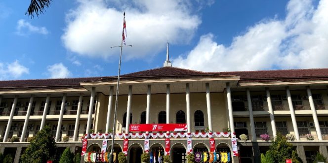 Sepasang mahasiswa UGM diduga tepergok mesum oleh Bu Lurah saat menjalani KKN di daerah Purworejo, Jawa Tengah. (Foto: Raria.id/Rozan)