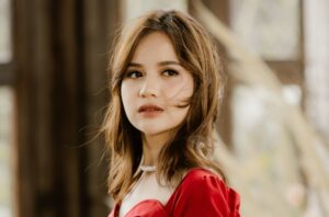 Anggi Kisah yang Lain