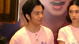Angga Yunanda kembali melanjutkan perannya sebagai Bima di film Dua Hati Biru bersama Nurra Datau dengan berbagai dinamika rumah tangga. (Foto: Raria.id/Geishia)