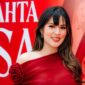 Kisah kesuksesan penyanyi Raisa serta orang-orang di baliknya akan dibahas dalam film dokumenter berjudul Harta, Tahta, Raisa. 