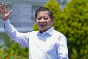 revolusi mental motor trail