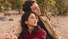 Keisya Levronka dan Nyoman Paul kembali menunjukkan kisah mereka yang penuh cinta melalui single duet berjudul 