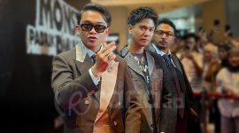 Content creator Kak Kev dipercaya memerankan karakter di film bioskop berjudul Monster Pabrik Rambut yang ternyata mirip dengan kehidupannya. (Foto: Raria.id/Nayla Septarin)