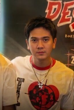 Iqbaal Ramadhan Wujudkan Cita-cita Jadi Produser di Film Operasi Pesta Copet